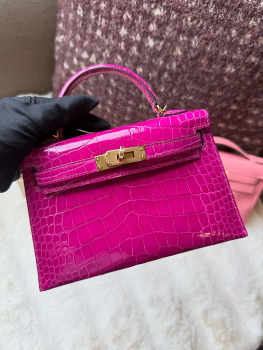 Hermes Kelly 20 in Rose Scheherazade Shiny Alligator Ghw