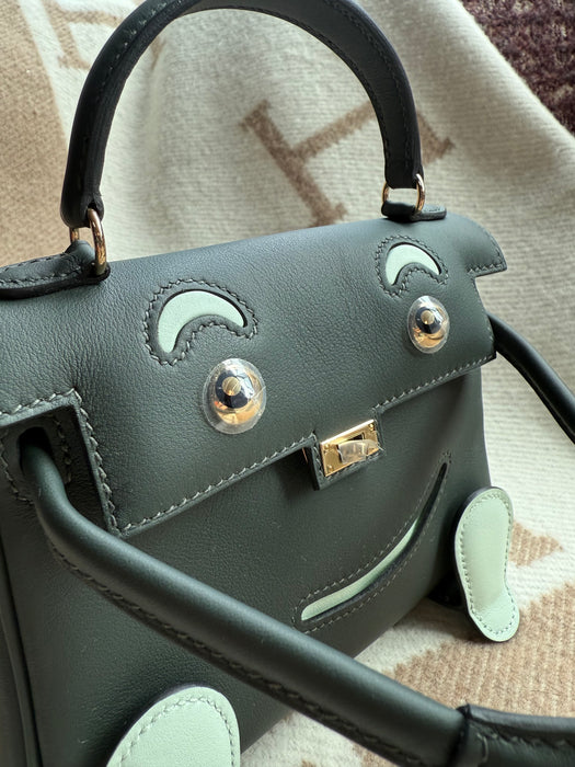 Hermes Kelly Dole in Vert Fonce/Vert Peppermint Permabrass (Brand New)