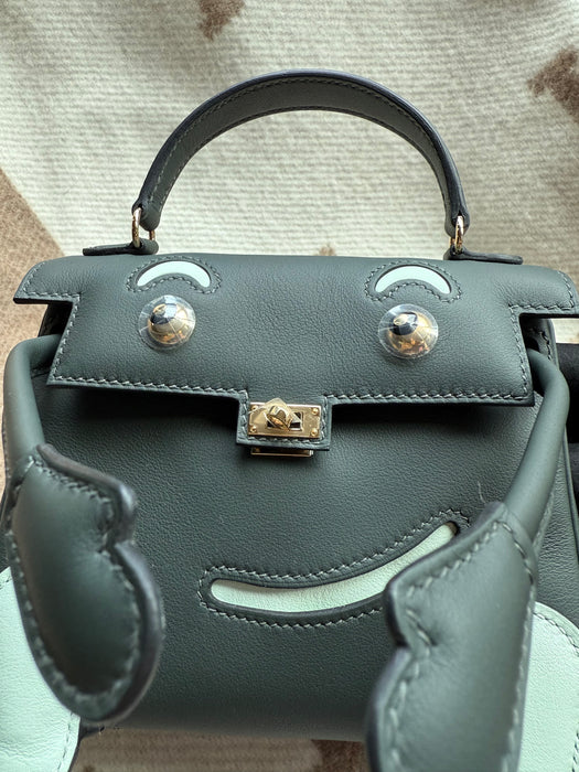 Hermes Kelly Dole in Vert Fonce/Vert Peppermint Permabrass (Brand New)