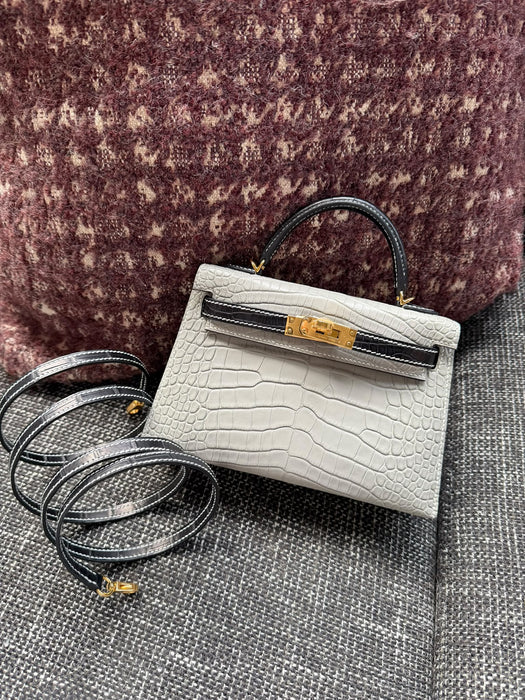 Hermes Kelly 20  HSS in Gris Perle x Black Matte Alligator Ghw (Brand new)