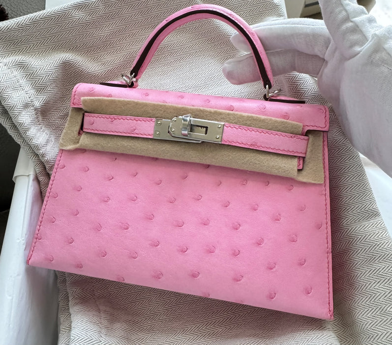 Hermes Kelly 20 in Bubblehgum Pink Ostrich Phw (Brand New)