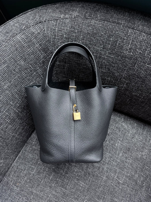 Hermes Picotin 22 in Noir Ghw