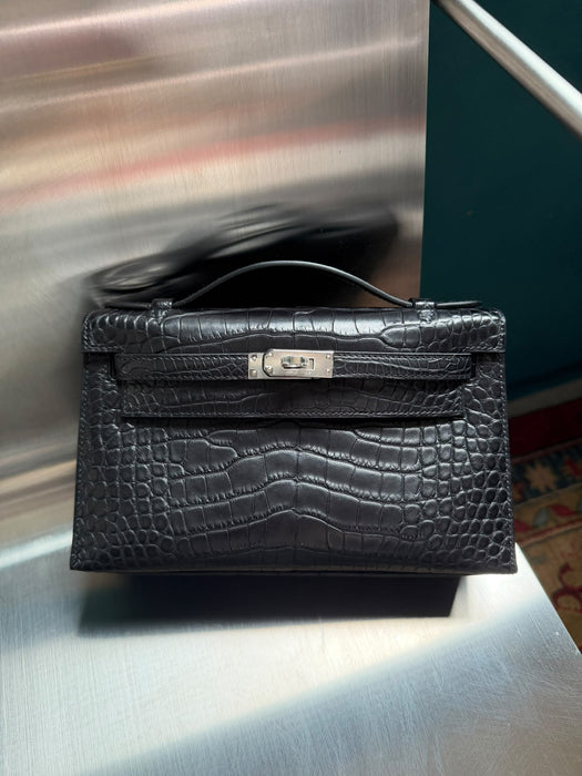 Hermes Kelly Pochette in Black Matte Alligator Ghw (Brand New)