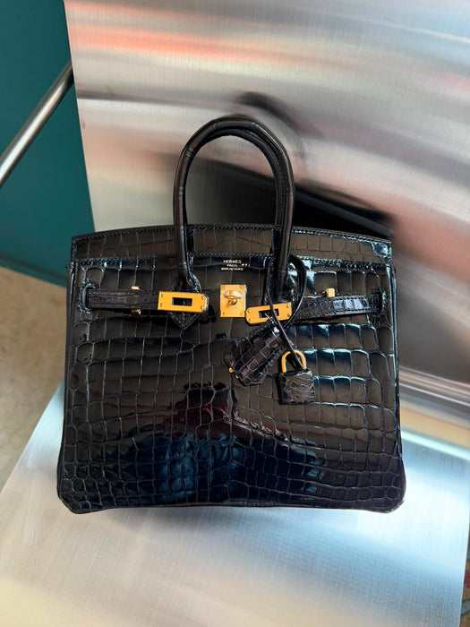 Hermes Birkin 25 in Black Shiny Niloticus Ghw