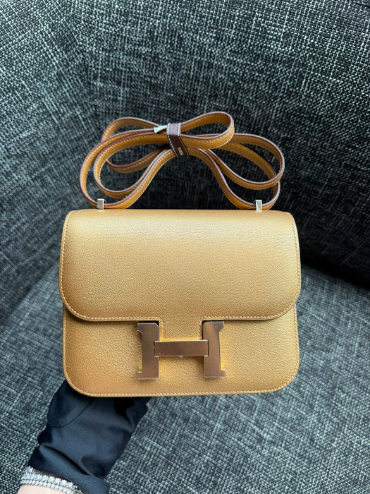 Hermes Constance 18 in Dore Chevre Permabrass (Brand New)