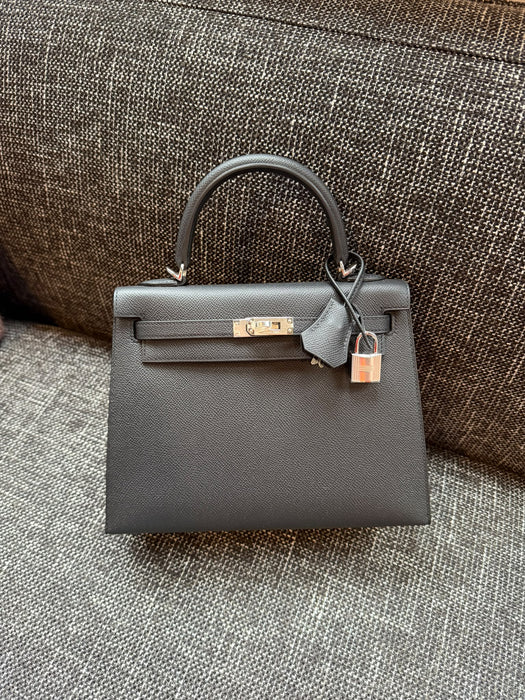 Hermes Kelly 25 in Black Epsom Ghw (Brand New)
