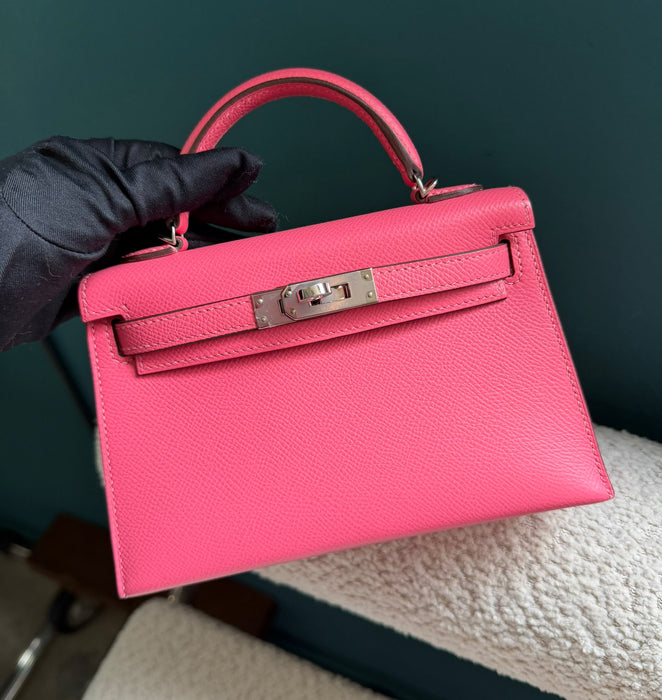 Hermes Kelly 20 in Rose Azalea Epsom Phw