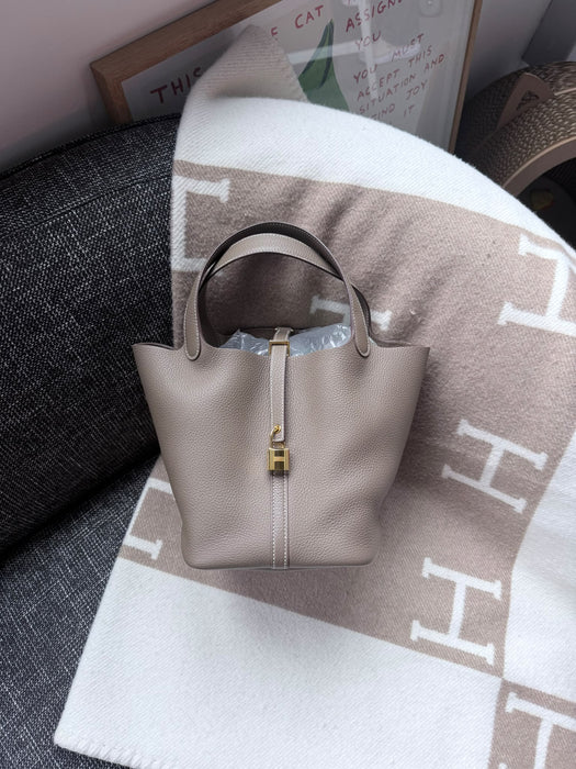 Hermes Picotin 22 in Etoupe Ghw