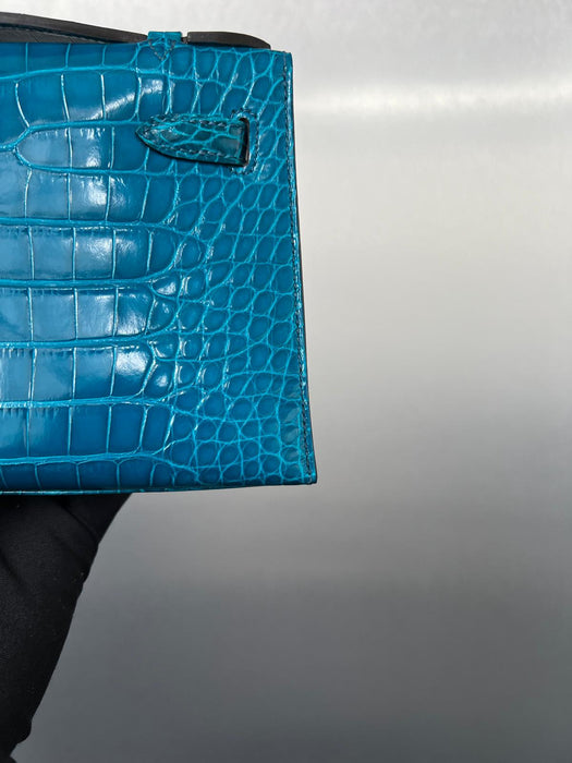 Hermes Kelly Pochette in Blue Izmir Shiny Alligator Phw