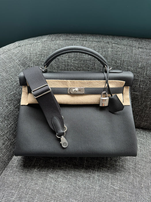 Hermes Maxi Kelly 42 in Black Togo Phw (Brand New)