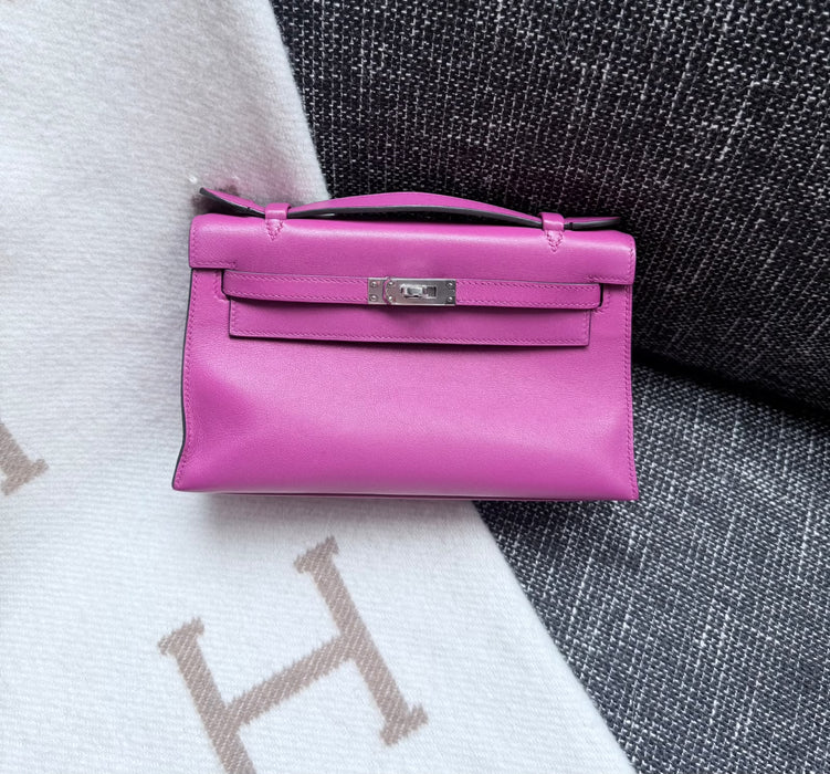 Hermes Kelly Pochette in Rose Pourpre Swift Phw