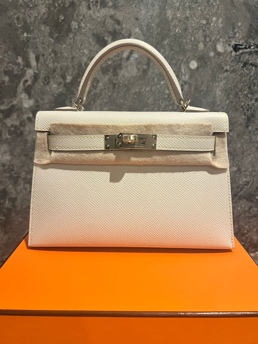 Hermes Kelly 20 HSS in Craie Permabrass (Brand New)
