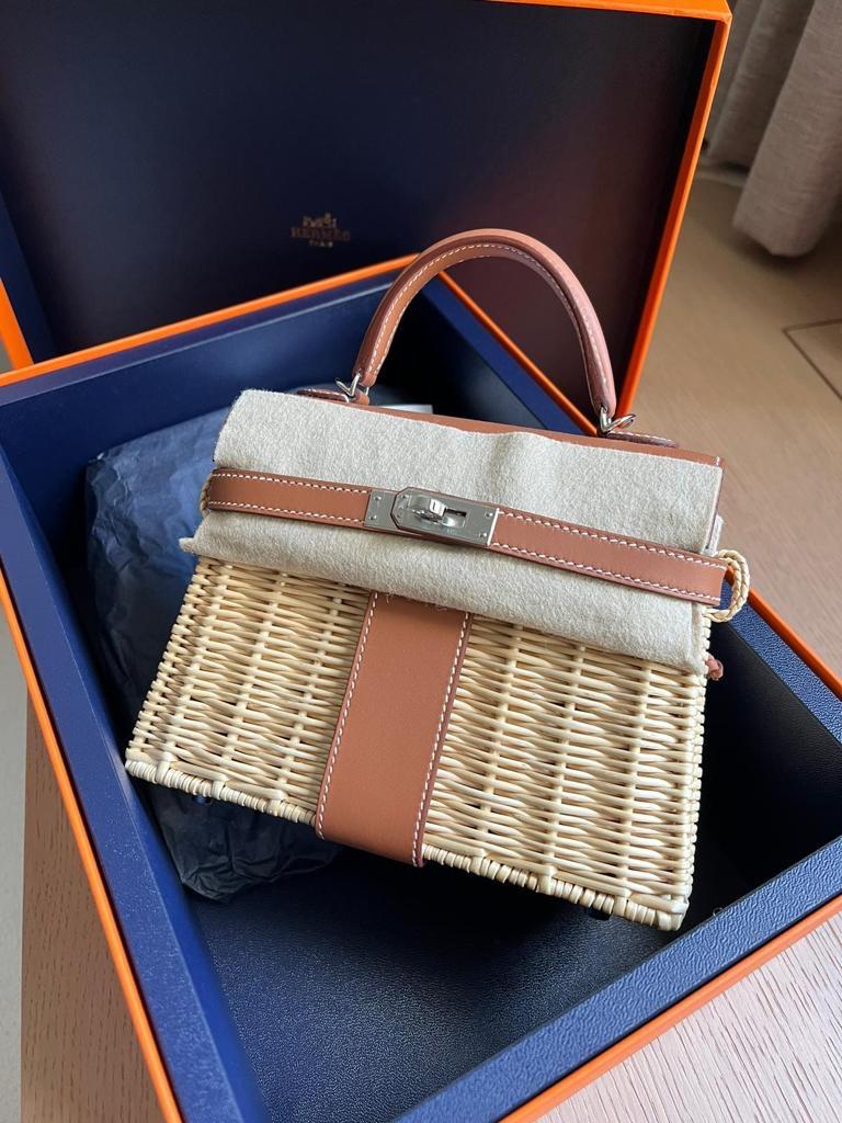 Hermes Kelly Picnic in Gold Phw (Brand New) orangeporter
