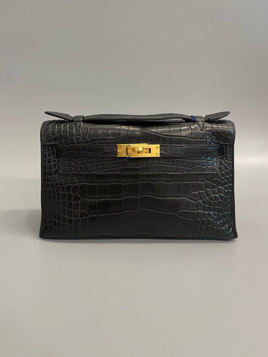 Hermes Kelly Pochette in Black Matte Alligator Ghw