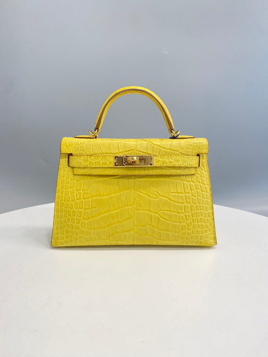 Hermes Kelly 20 in Mimosa Matte Alligator Ghw
