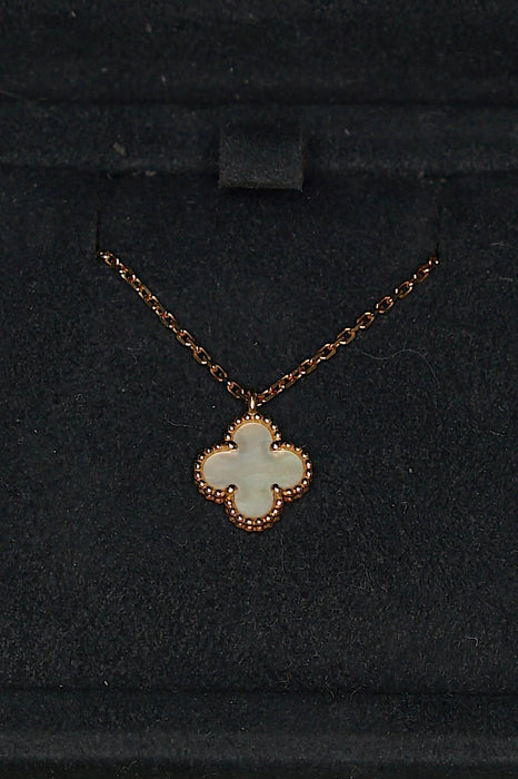 VCA Sweet Alhambra Pendant