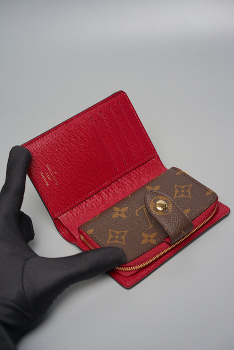Juliette cloth wallet Louis Vuitton Brown in Cloth - 33487528