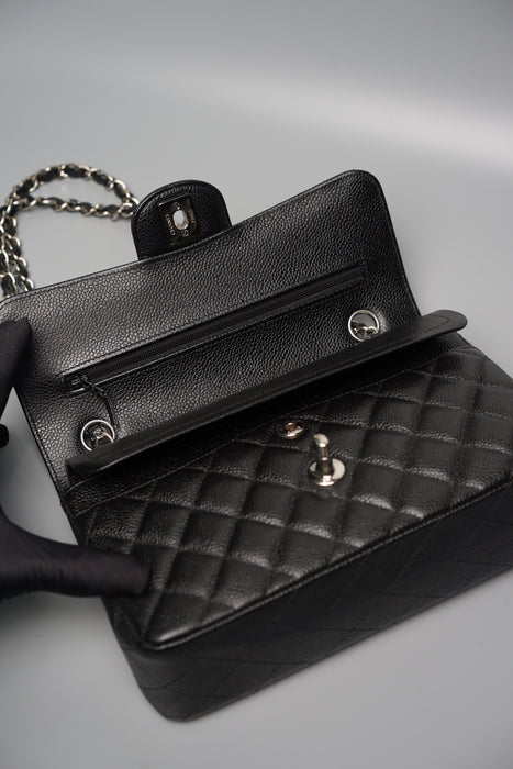 Chanel Small Double Flap in Black Caviar Shw