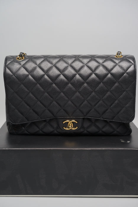 Chanel Maxi Double Flap in Black Caviar Ghw