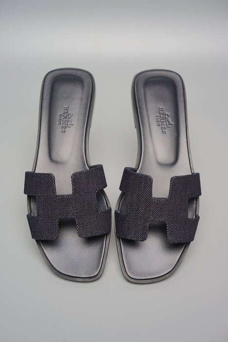 Hermes Oran Sandals Size 35 (Brand New)