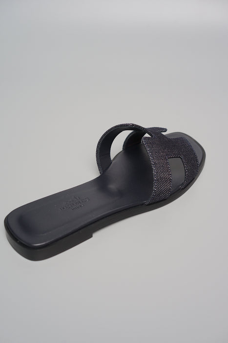 Hermes Oran Sandals Size 35 (Brand New)