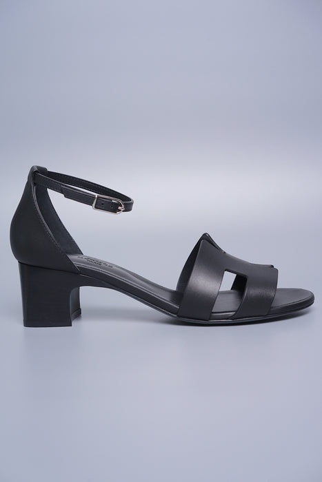 Hermes Encens Sandals in Noir Phw Size 38.5 (Brand New)