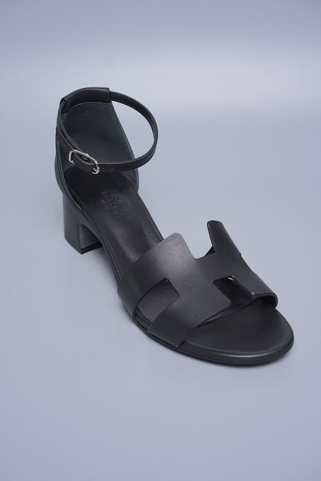 Hermes Encens Sandals in Noir Phw Size 38.5 (Brand New)