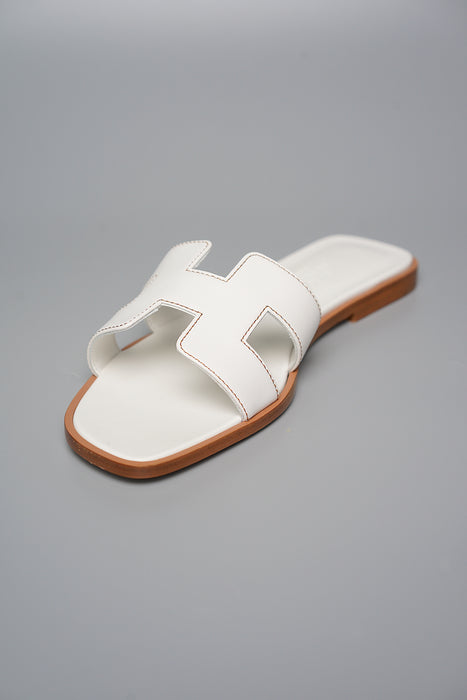 Hermes Oran Sandals in White Size 37.5 (Brand New)