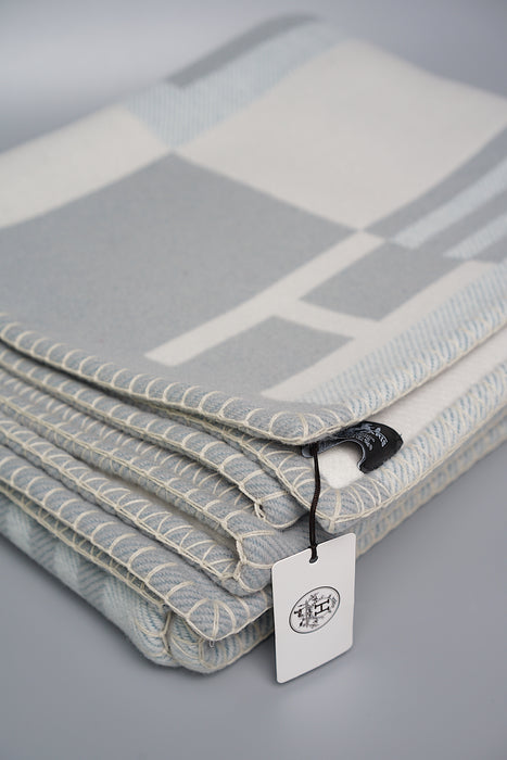 Hermes Ithaque Throw Blanket in Gris Perle (Brand New)