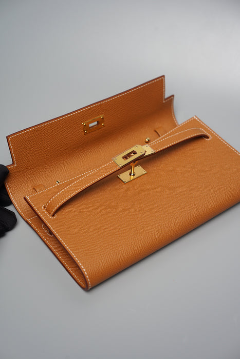 Hermes Kelly To Go in Gold Ghw (Brand New)