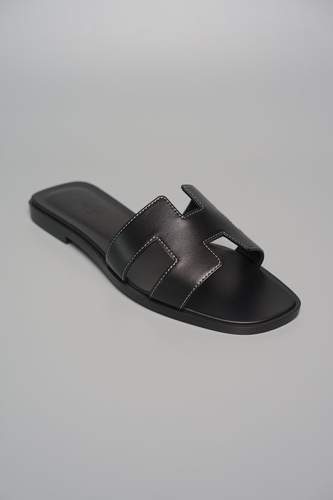 Hermes Oran Sandals in Noir Size 37 (Brand New)