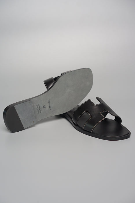 Hermes Oran Sandals in Noir Size 37 (Brand New)