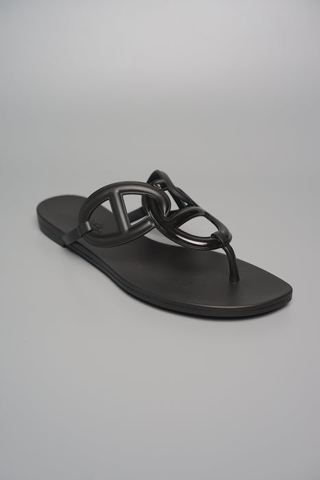 Hermes Egerie Sandals in Noir Size 38 (Brand New)