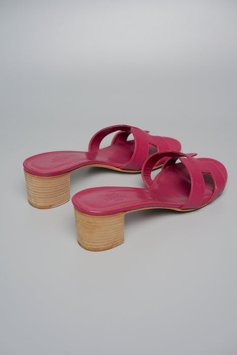 Hermes Oasis Sandals in Rose Pourpre, Size 39