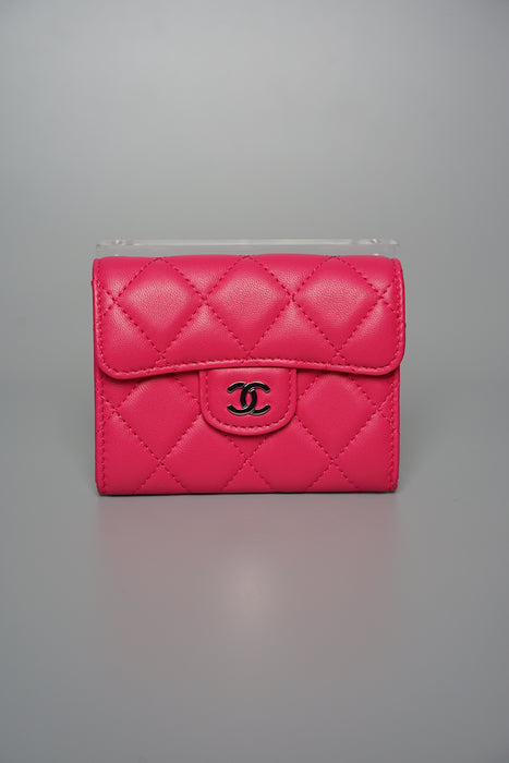 Chanel Cardholder in Fuschia Lambskin (Brand New)