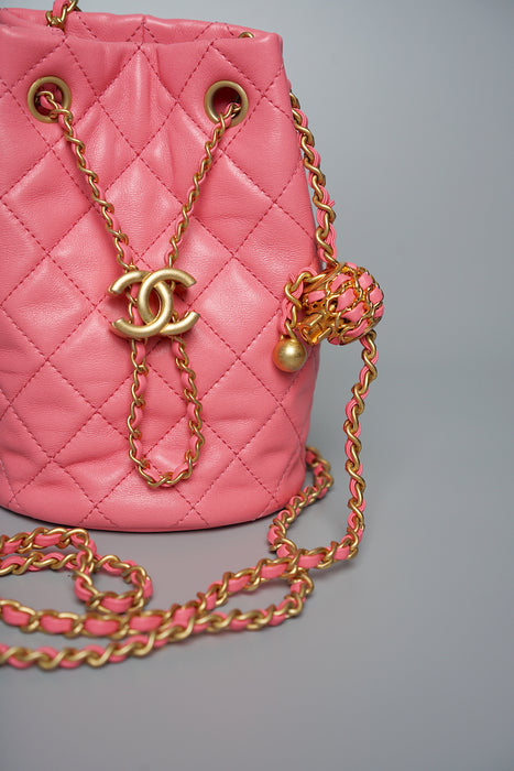 Chanel 22S Quilted Bucket Bag in Pink Lambskin– orangeporter