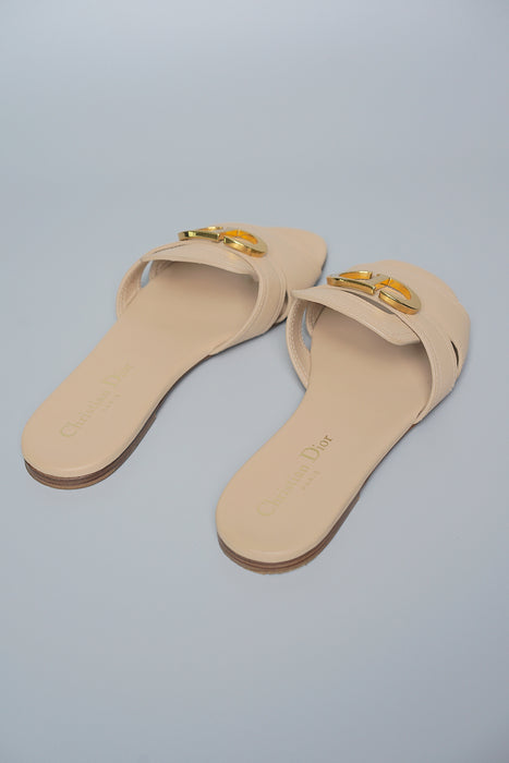 Dior 30 Montaigne Slides in Size 37