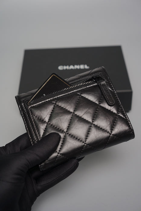 Chanel So Black Reissue 255 Compact Wallet