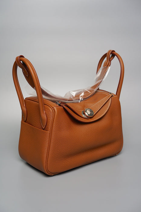 Hermes Lindy 26 in Gold Phw (Brand New)