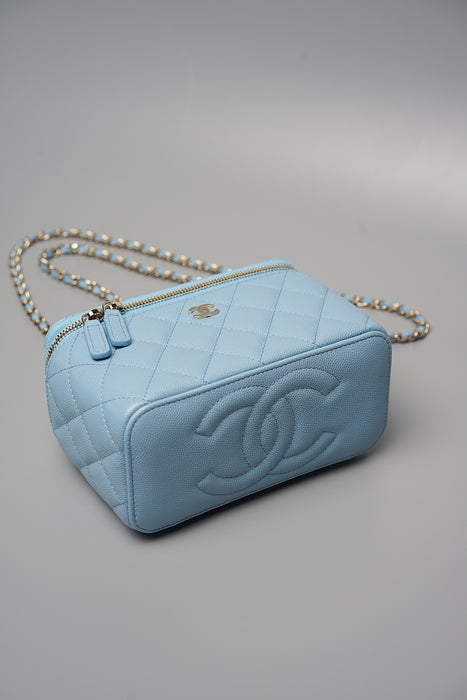 Chanel Long Vanity in Blue Caviar (Brand New)