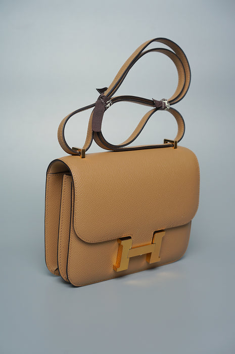 Hermes Constance 18 in Chai Rghw