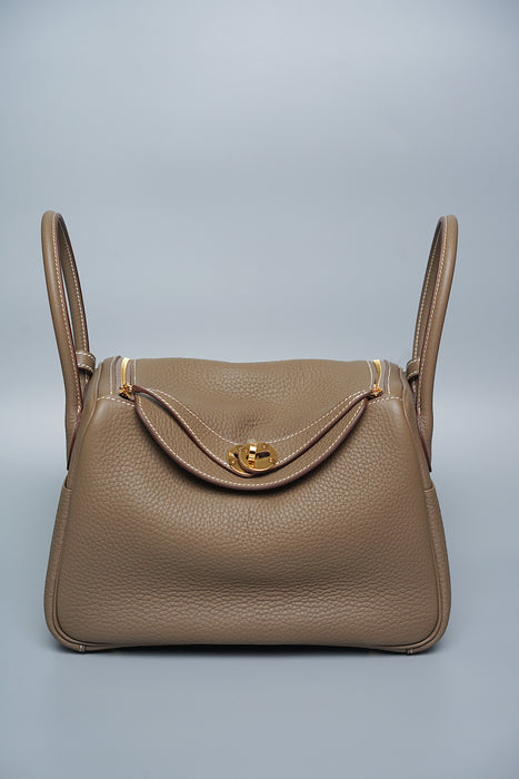 Hermes Lindy 26 in Etoupe Ghw (Brand New)