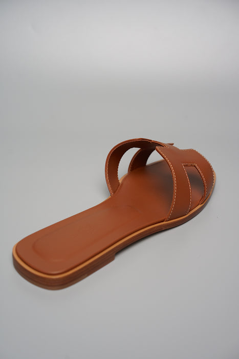 Hermes Oran Sandals in Gold Size 39 (Brand New)