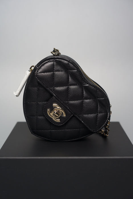 Chanel 22s Small Heart Bag in Black (Brand New)