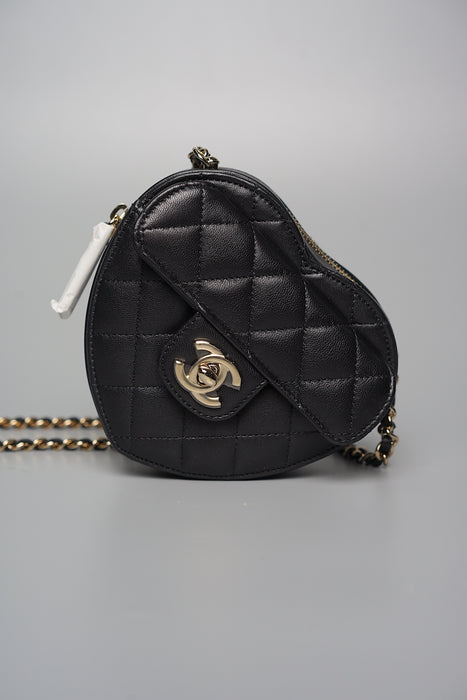 Chanel 22s Small Heart Bag in Black (Brand New)