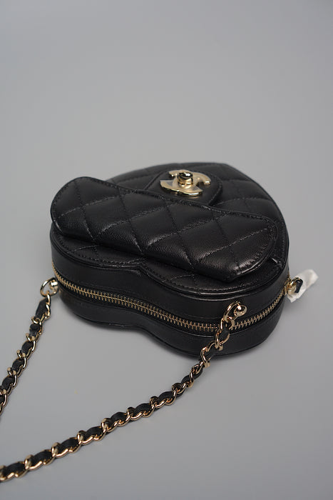 Chanel 22s Small Heart Bag in Black (Brand New)