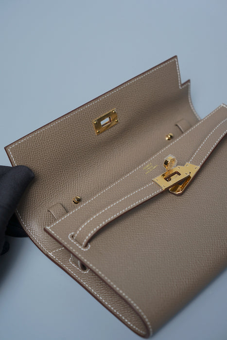 Hermes Kelly To Go in Etoupe Ghw (Brand New)