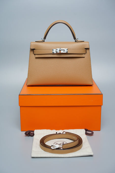 Hermes Kelly 20 in Chai Phw (Brand New)