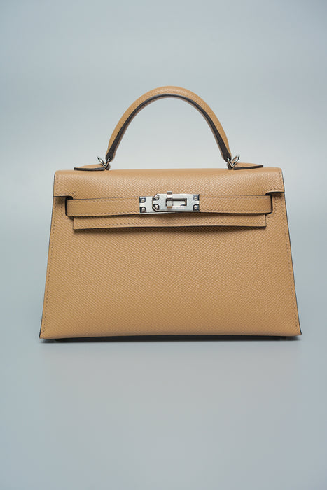 Hermes Kelly 20 in Chai Phw (Brand New)