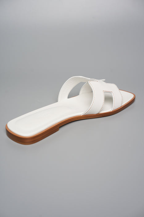 Hermes Oran Sandals in White Size 37 (Brand New)